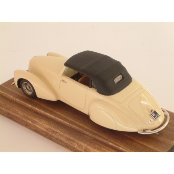 Alfa Romeo 6C 2300 B 1° serie Cabriolet Castagna 1935 Stradale / Road - Special Built 1:43